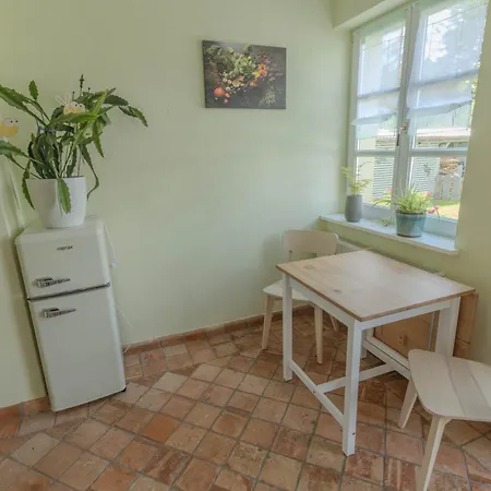Apartment Forker