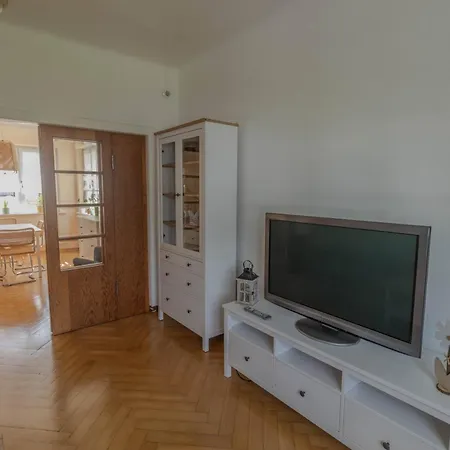 Apartment Forker