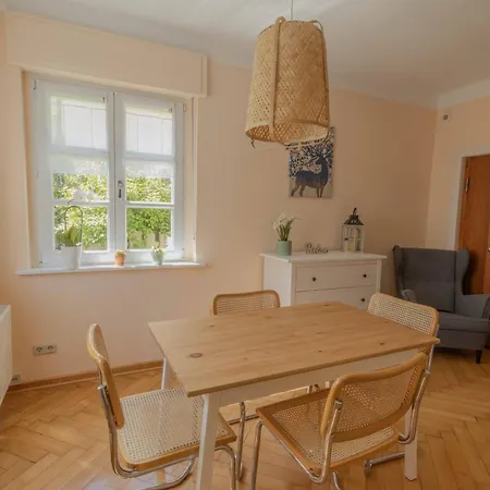 Apartment Forker